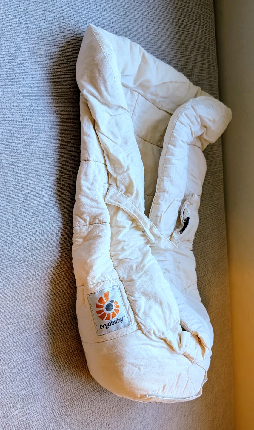 Ergobaby Infant Insert for Newborns - photo 2