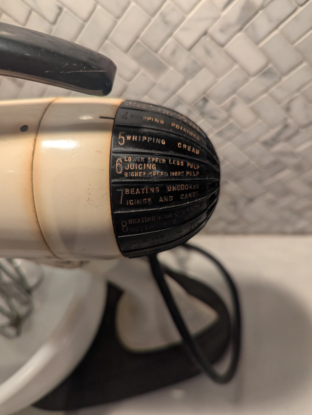 Sunbeam Mixmaster Stand Mixer - photo 4