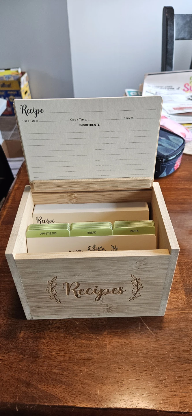 Wooden Recipe Box with Dividers PENDING