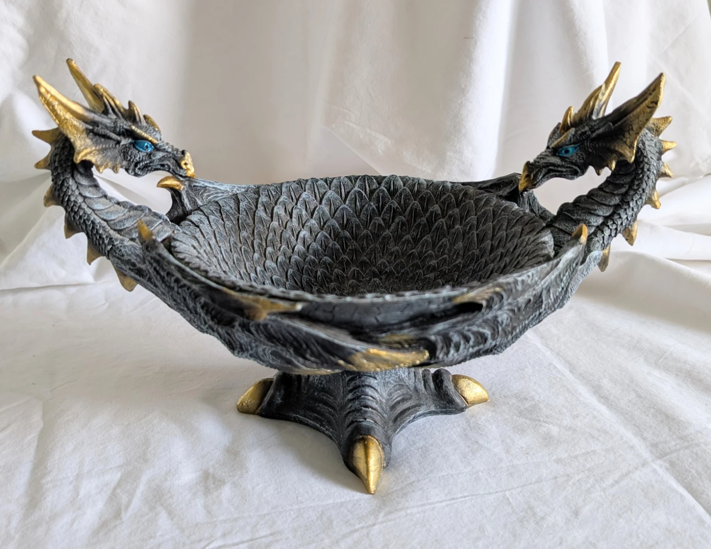Dragon decorative bowl
