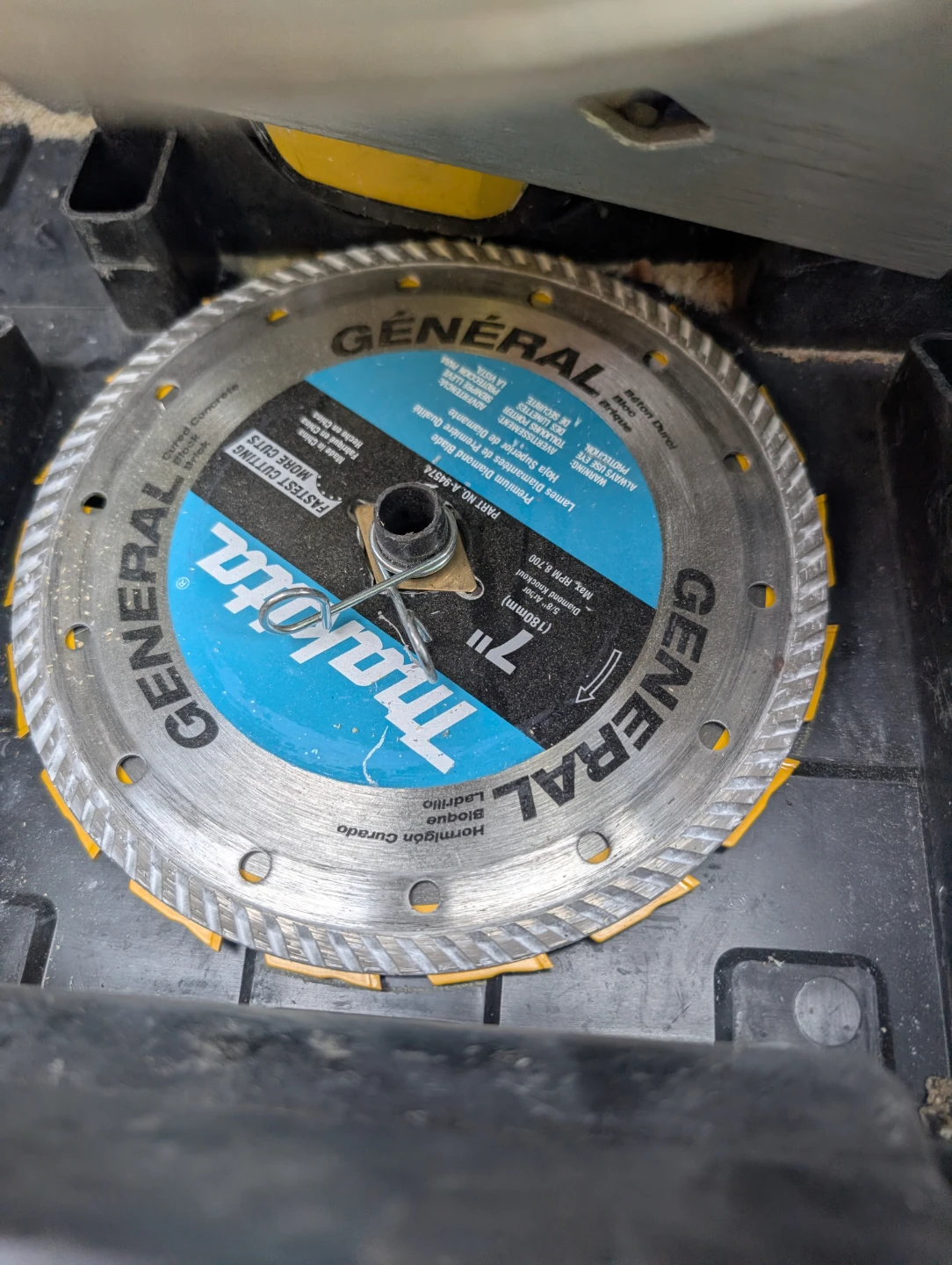 DEWALT Circular Saw with General 7" Blade - photo 3