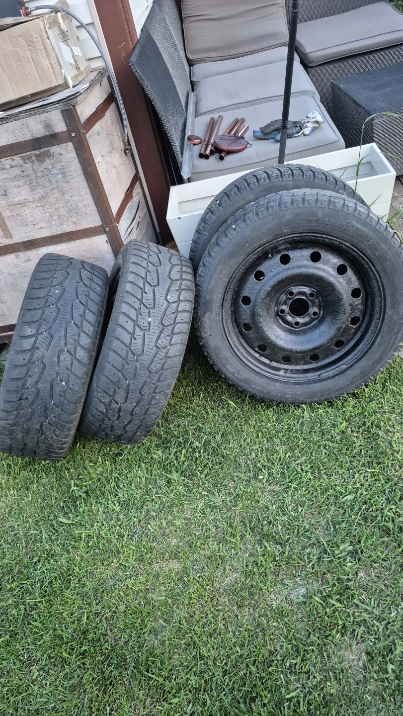 Set of 4 205/55/R16  Winter Tires with Rims