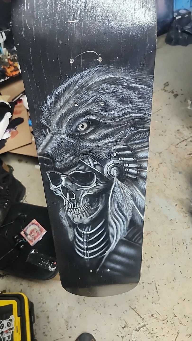 Custom Airbrushed Skateboard Deck - photo 3