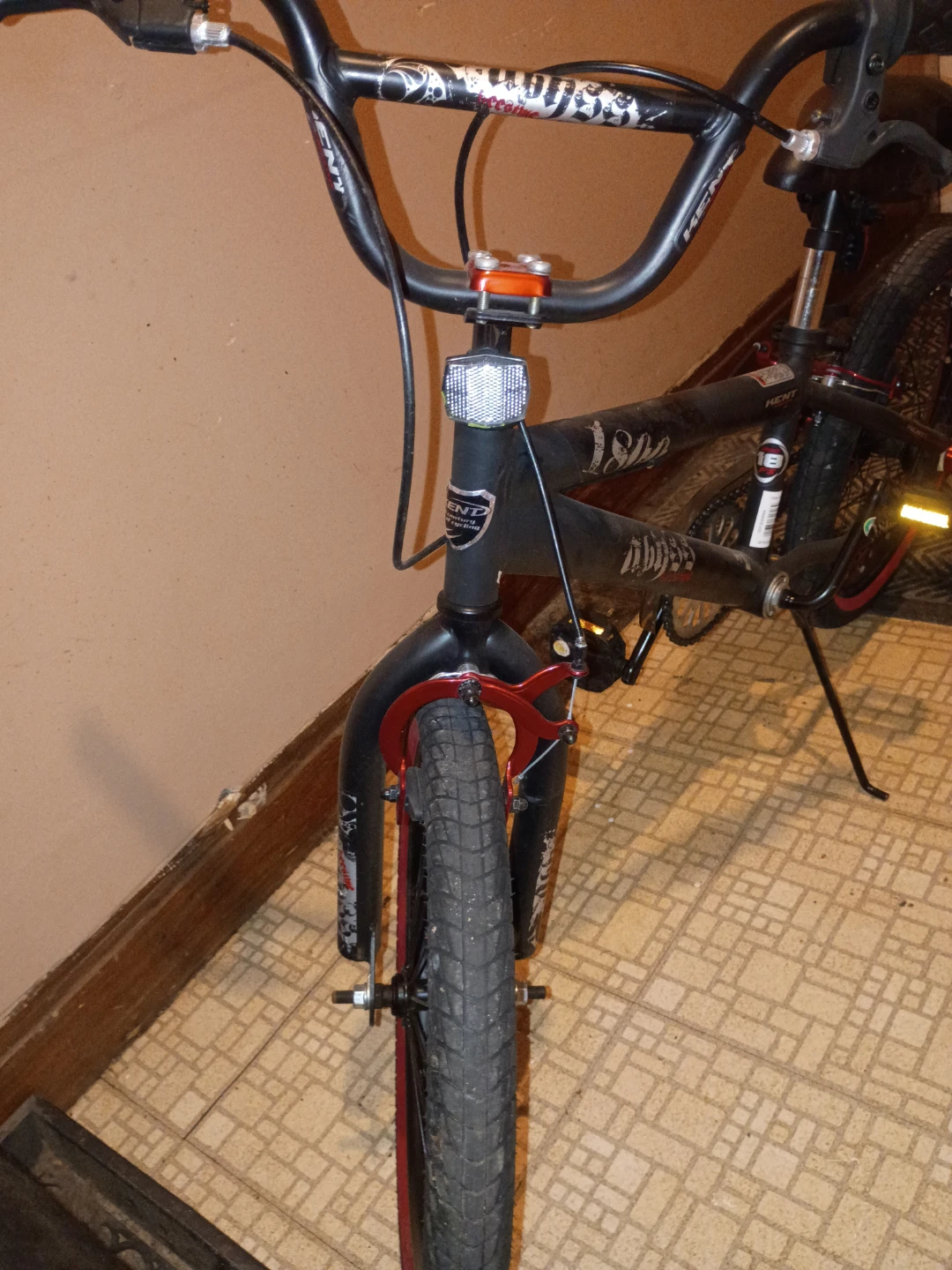 18-inch Kent Abyss 1800 Freestyle BMX Bike - photo 4