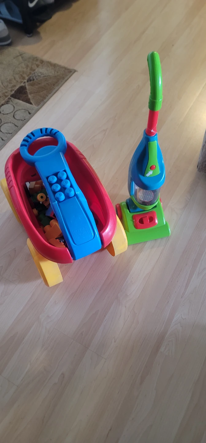 Little Tikes Toy Vacuum and Wagon with Blocks - photo 2
