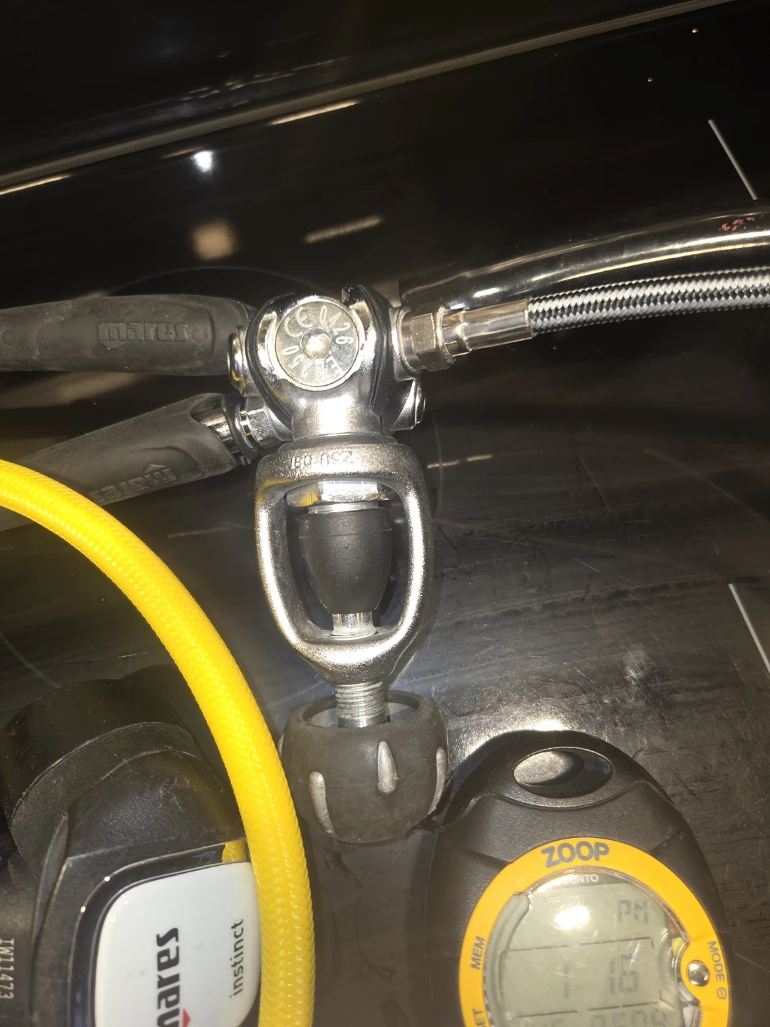 Mares and Suunto Scuba Diving Regulator Set - photo 4