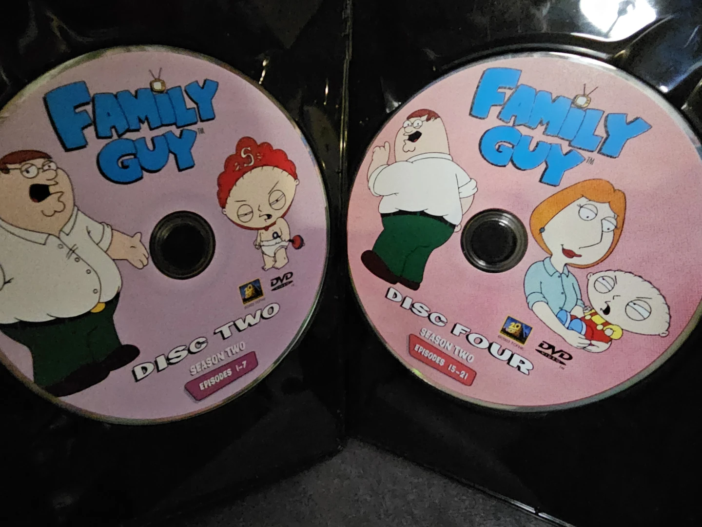 Family Guy Season Two DVDs - Disc Two & Four - photo 3