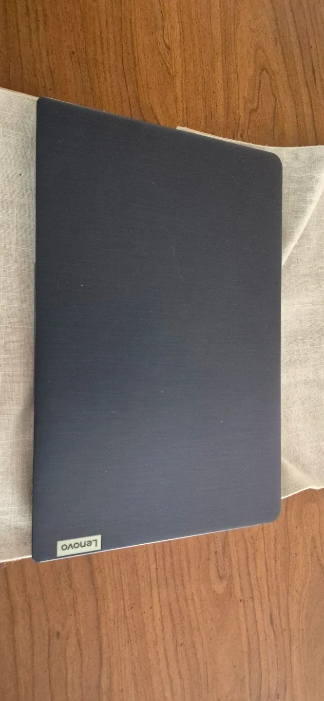 Lenovo 82KT Laptop