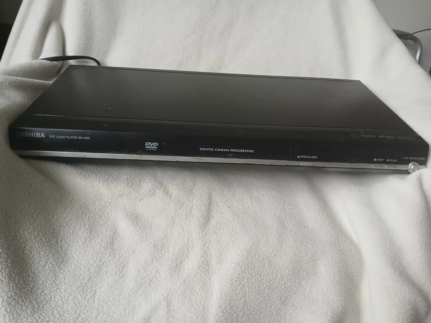 Toshiba SD-4000 DVD Player