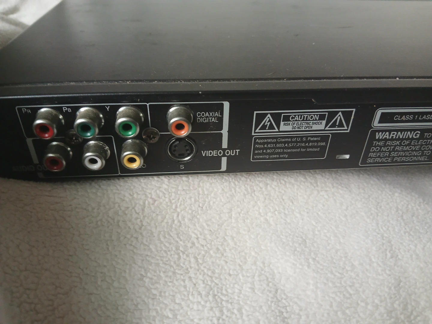 Toshiba SD-4000 DVD Player - photo 3