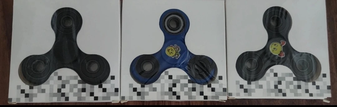 ⚽ Set of 3 Fidget Spinners