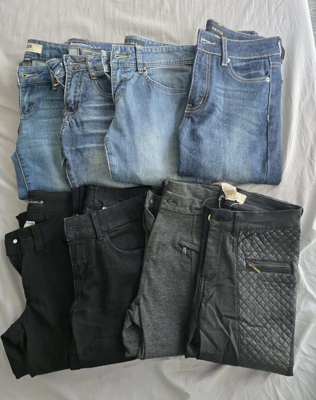 8 pairs of pants/skinny jeans - Size 3/4 ⚽️