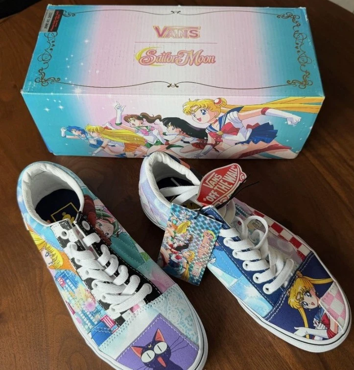 Vans Old Skool Patc Sailor Moon Sneakers - photo 5