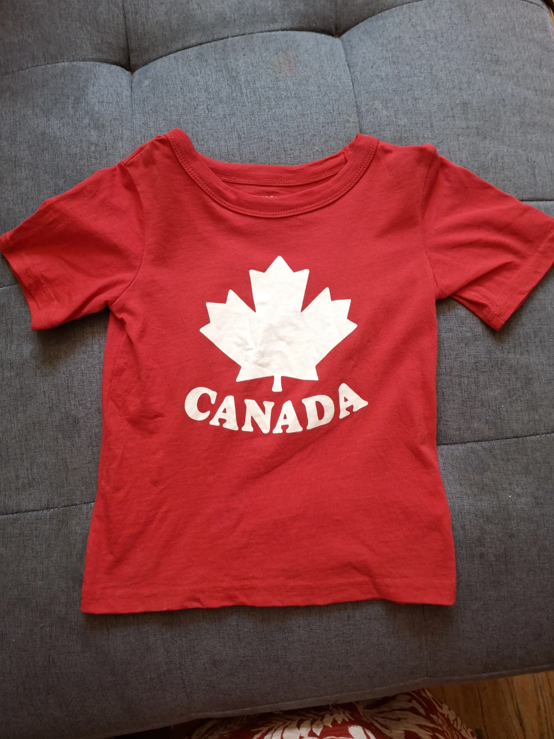 Kids Red Canada Maple Leaf T-Shirt