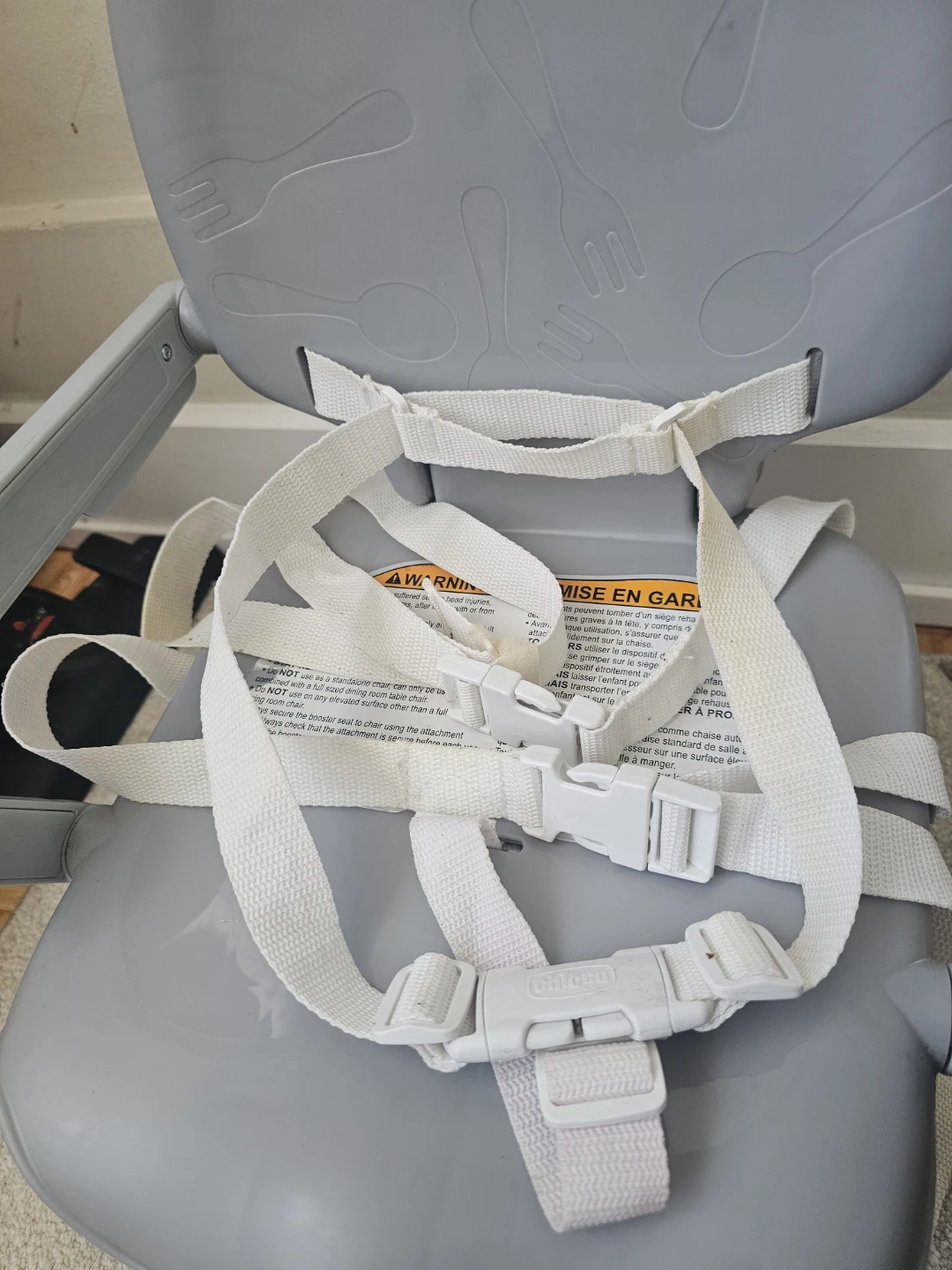 Chicco Gray Booster Seat with Harness - photo 2