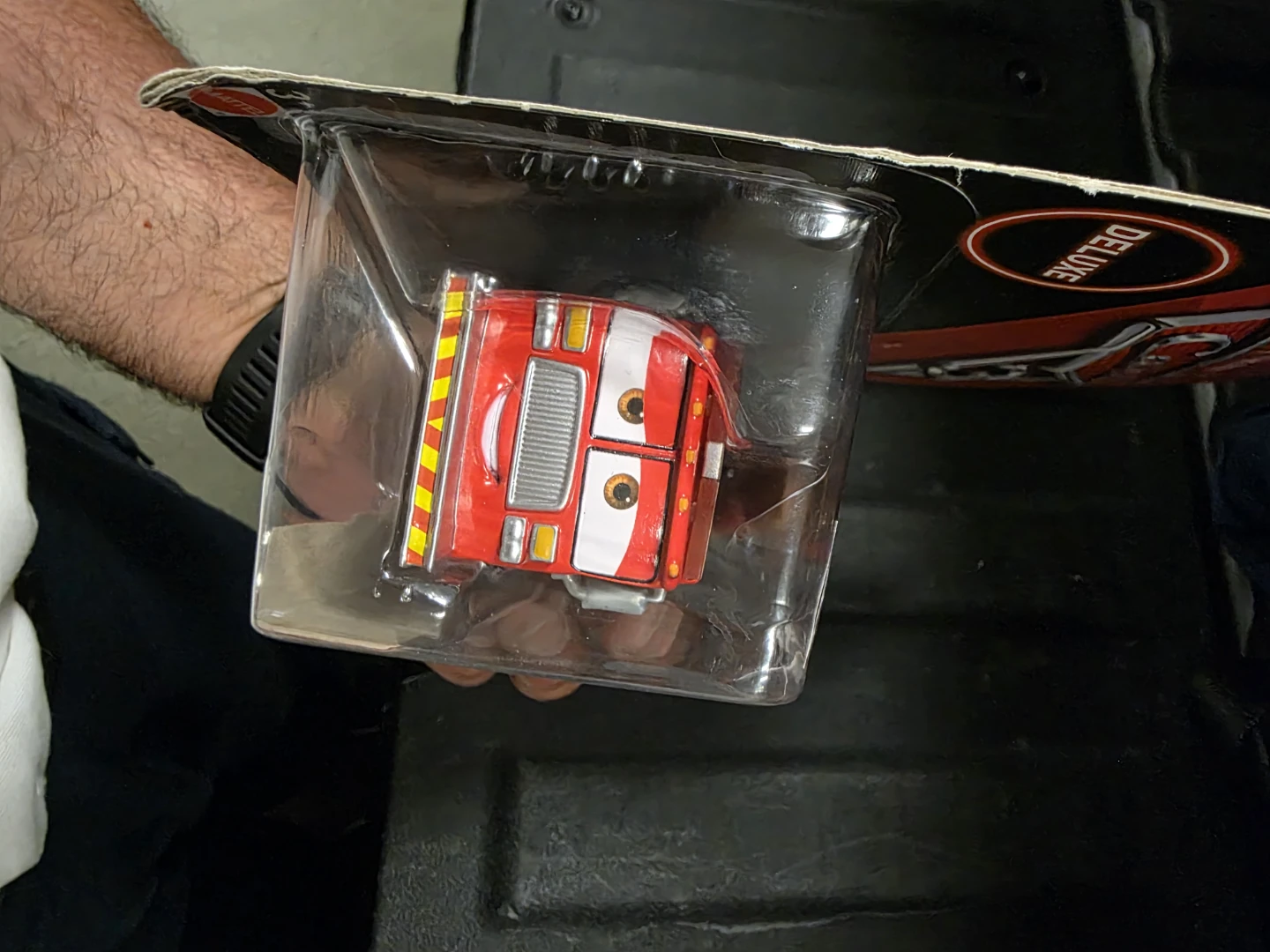 Disney Pixar Cars 3 Deluxe Tiny Lugsworth Fire Rescue Truck - photo 3