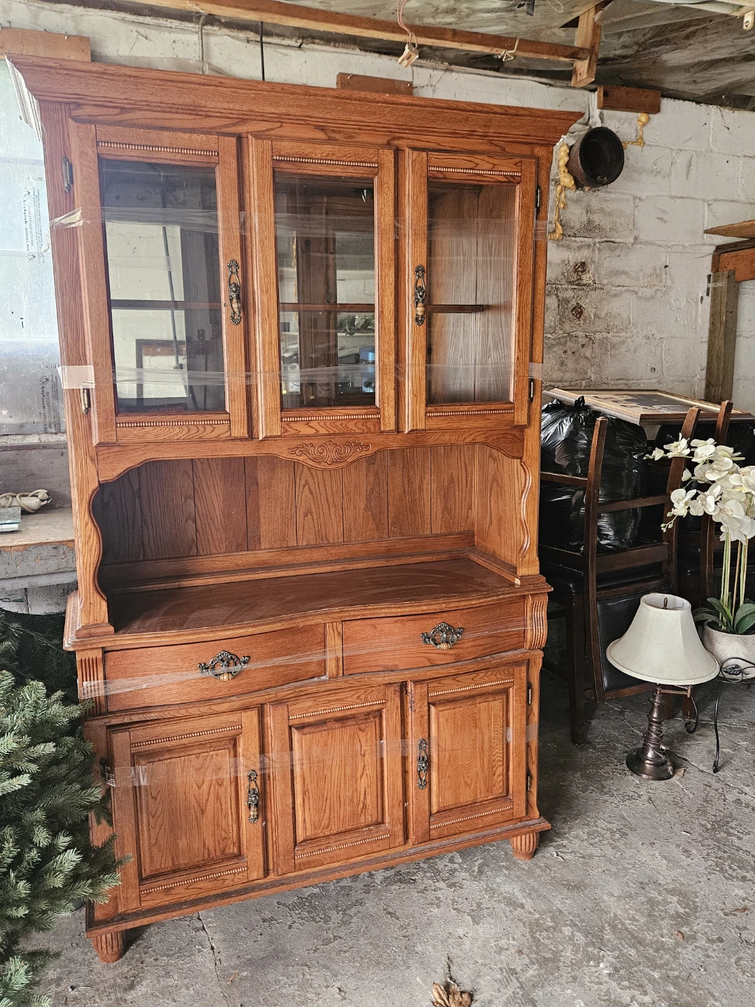 Solid Oak China Cabinet Hutch