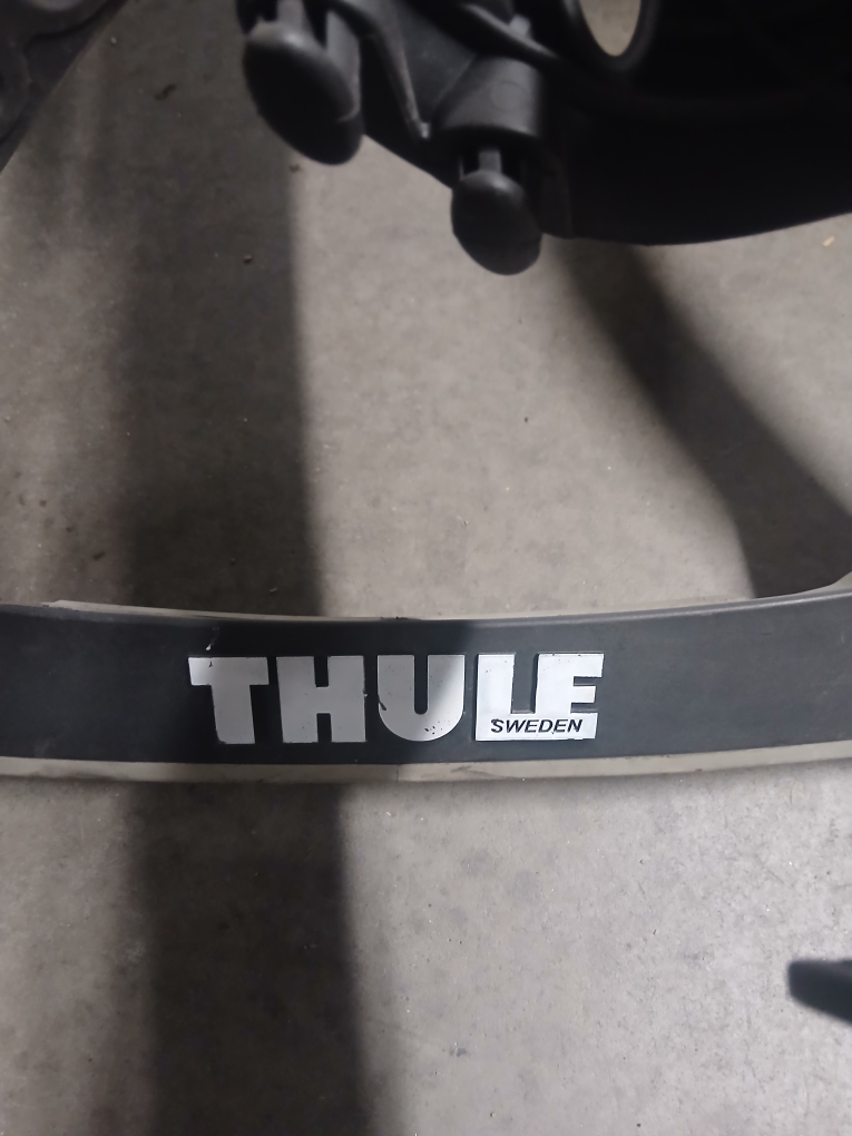 Thule Bike Rack - photo 3