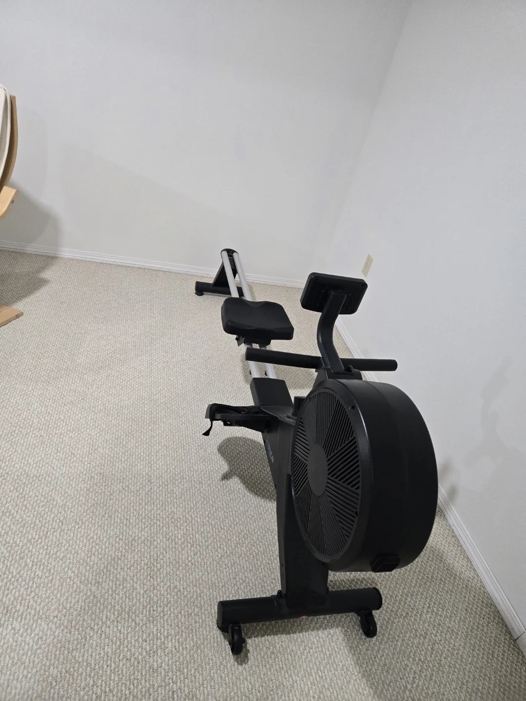 SereneLife Rowing Machine - photo 2
