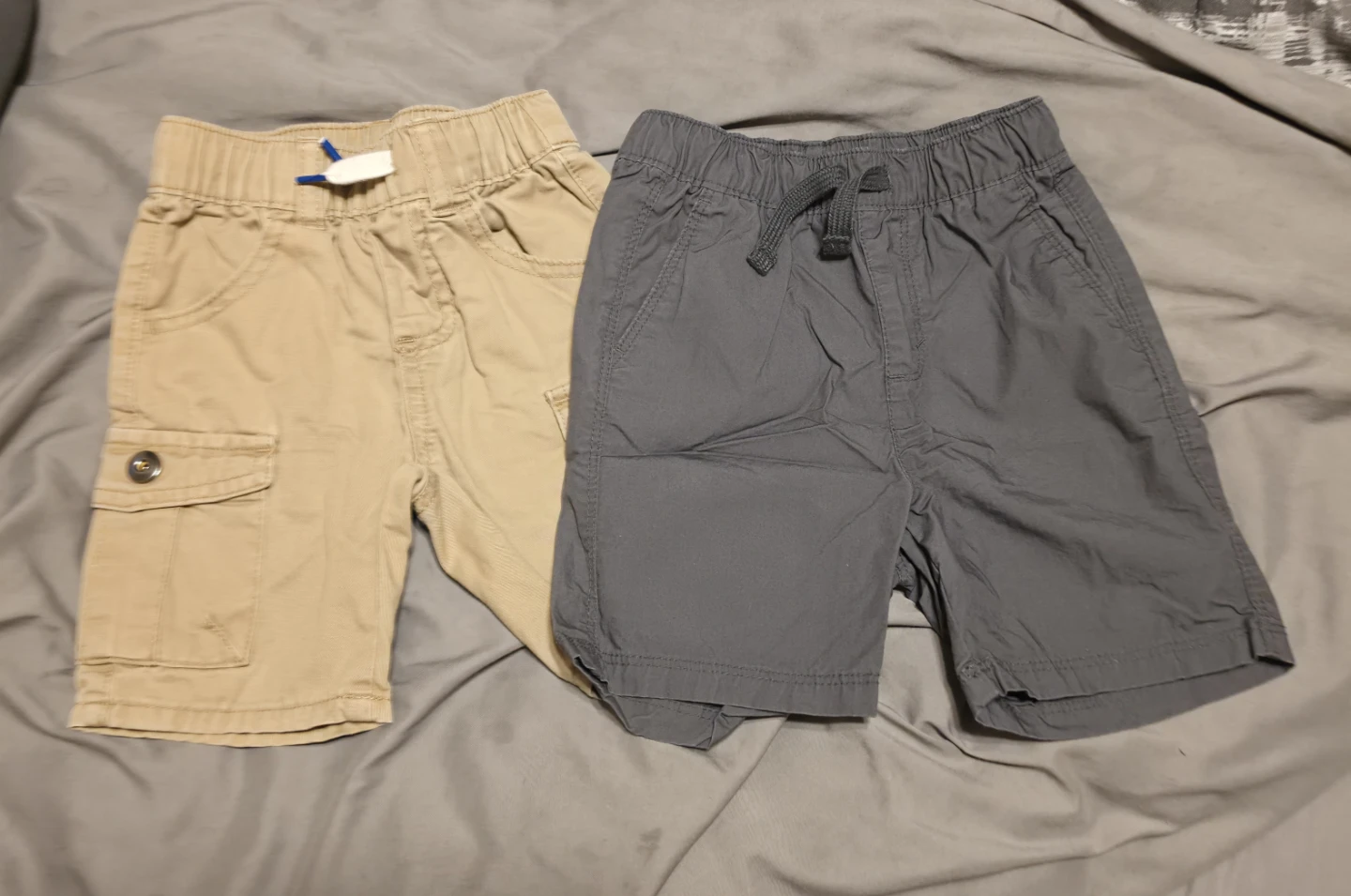 2 Pairs of Kids Cargo Shorts