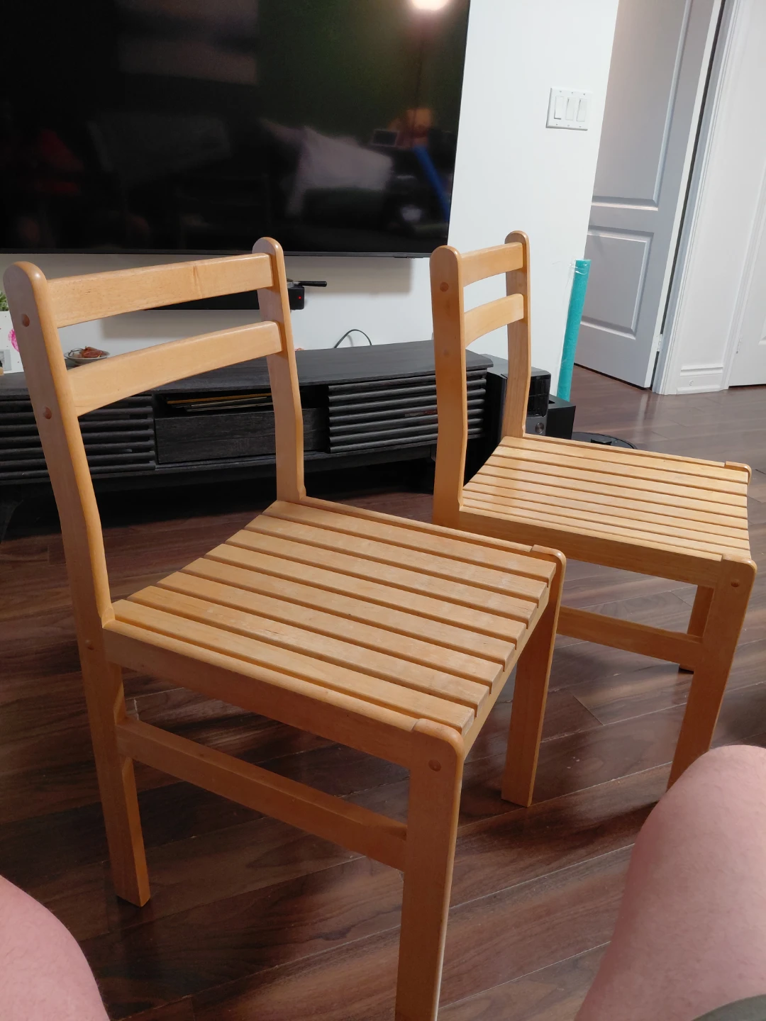 Pair of Mid 80s Vintage Danish Chairs. - photo 3