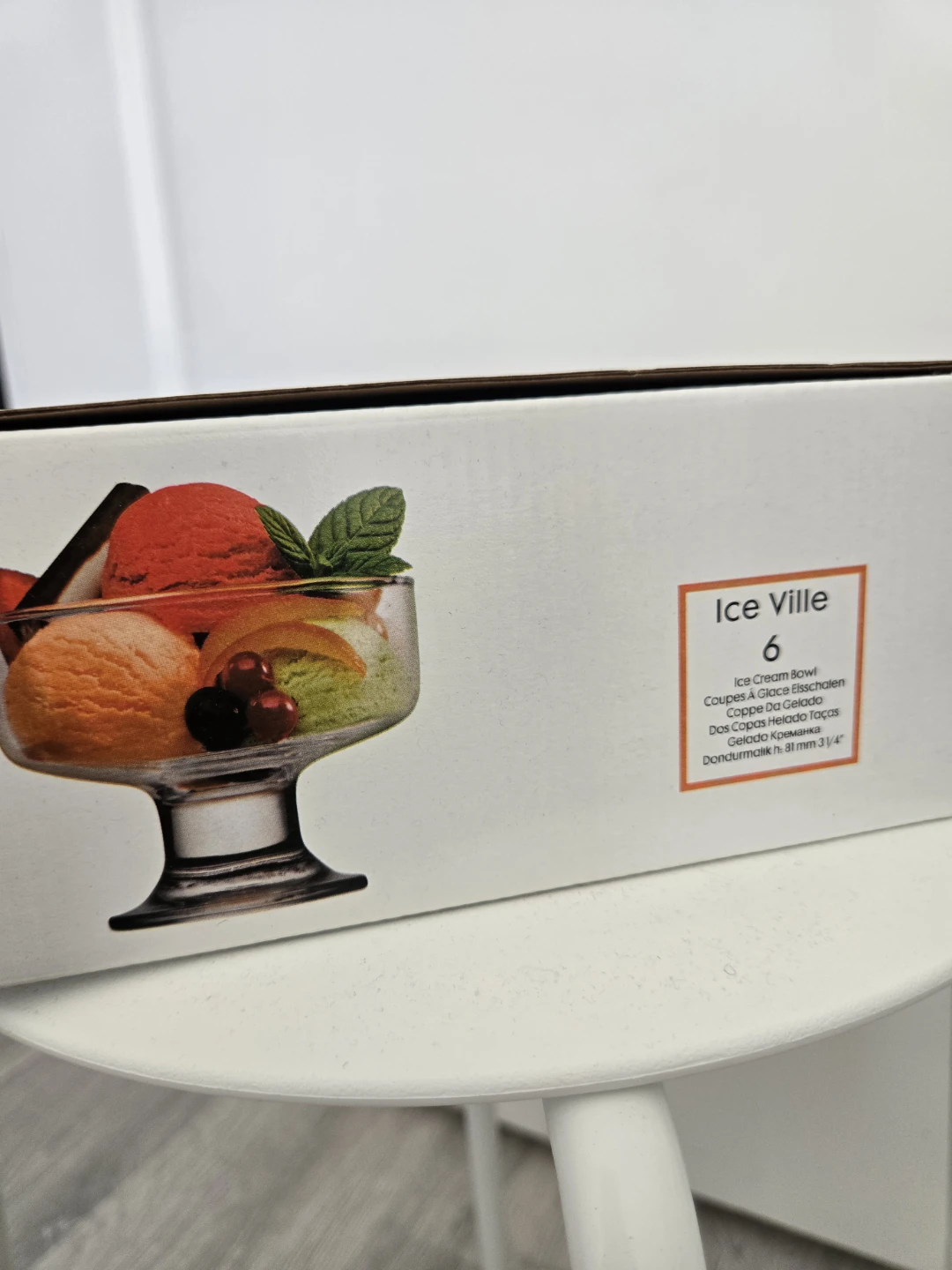 Paşabahçe Ice Ville Ice Cream Bowls Set of 6. Unopened.