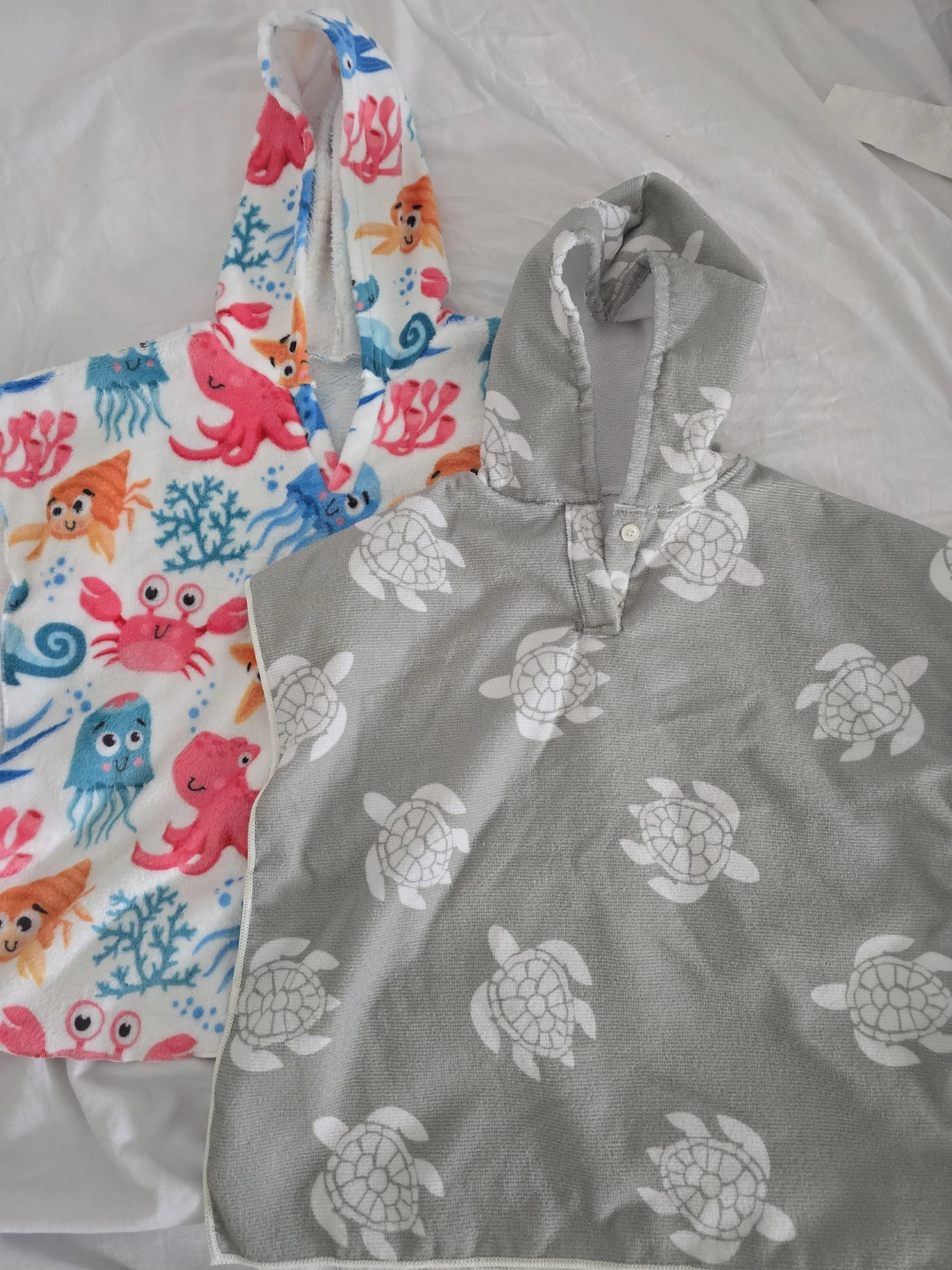 Kids Hooded Towel Poncho - Sea Creatures & Turtles