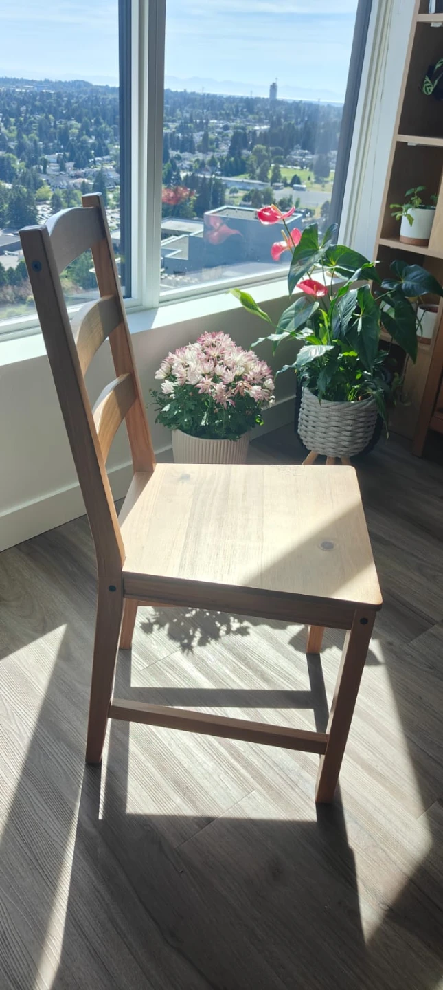 IKEA dining table + chairs - photo 4