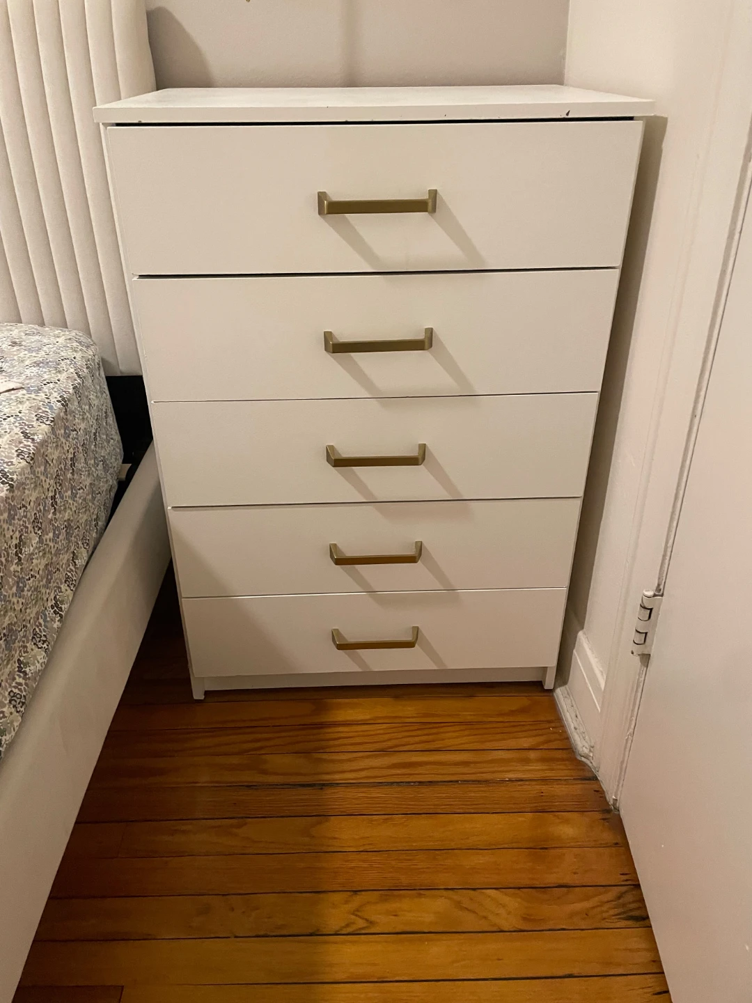White 5-Drawer Dresser with Gold Handles