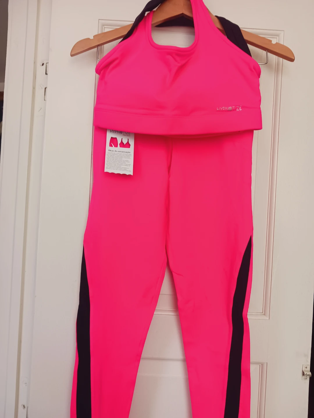 New !! Sexy Brazilian Fitness Hot PinkSports Bra & Leggings Set