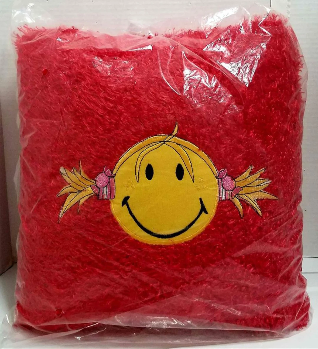 😃Smiley Face Decorative Pillow😃 - photo 3