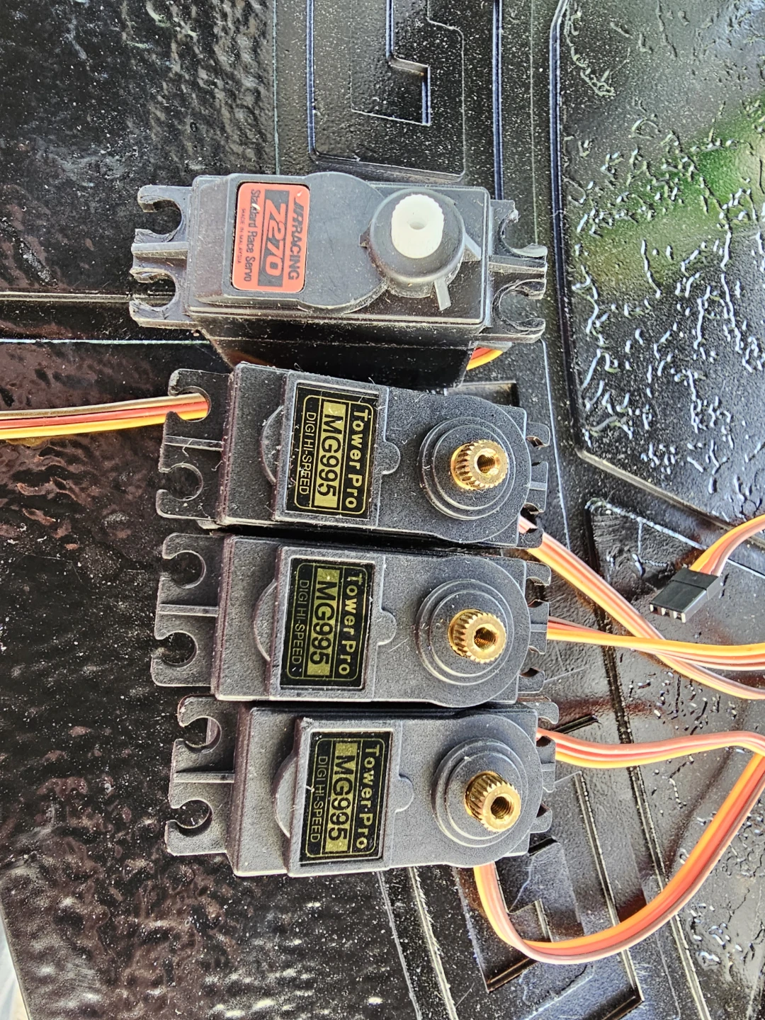 ⚽️  cars motors 5 RC Servos - TowerPro MG995 & JR Z270 - photo 2