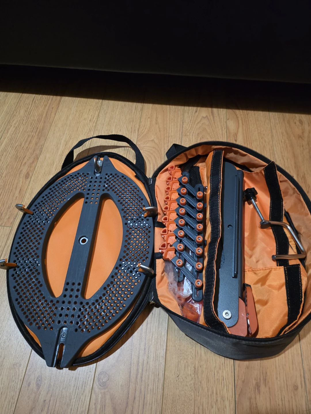 Mistringer probable stringing machine for tennis racket