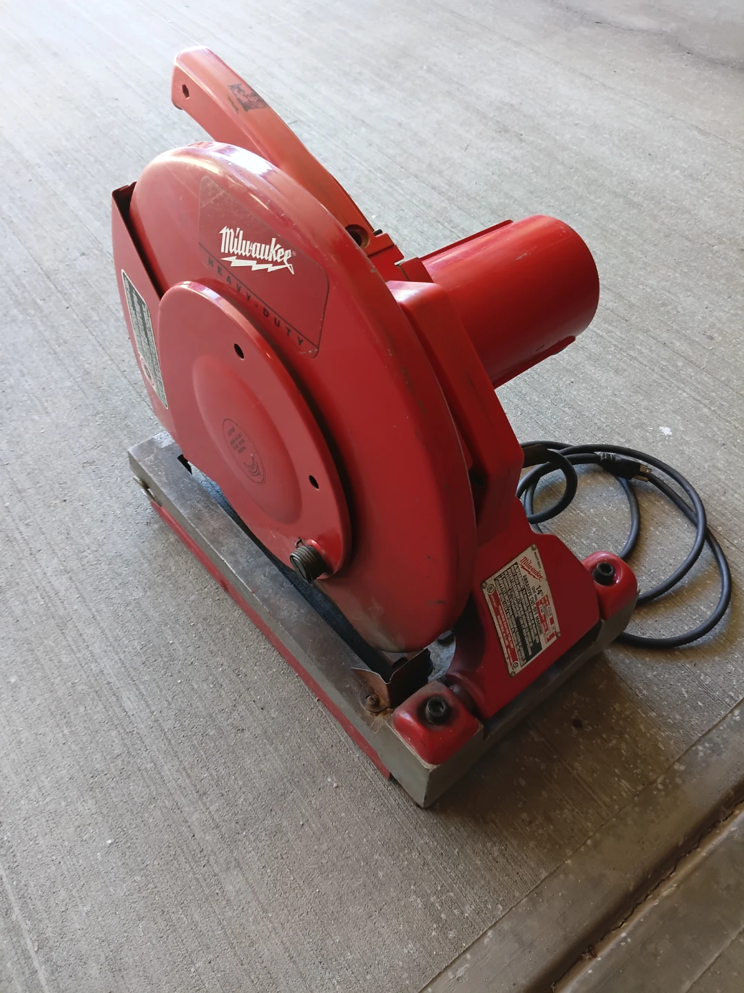 Milwaukee 14" Abrasive Cut-Off Machine - photo 2