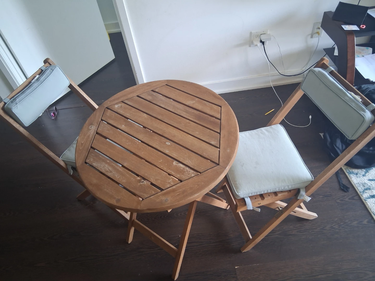 Wooden patio Set with Cushions - photo 2