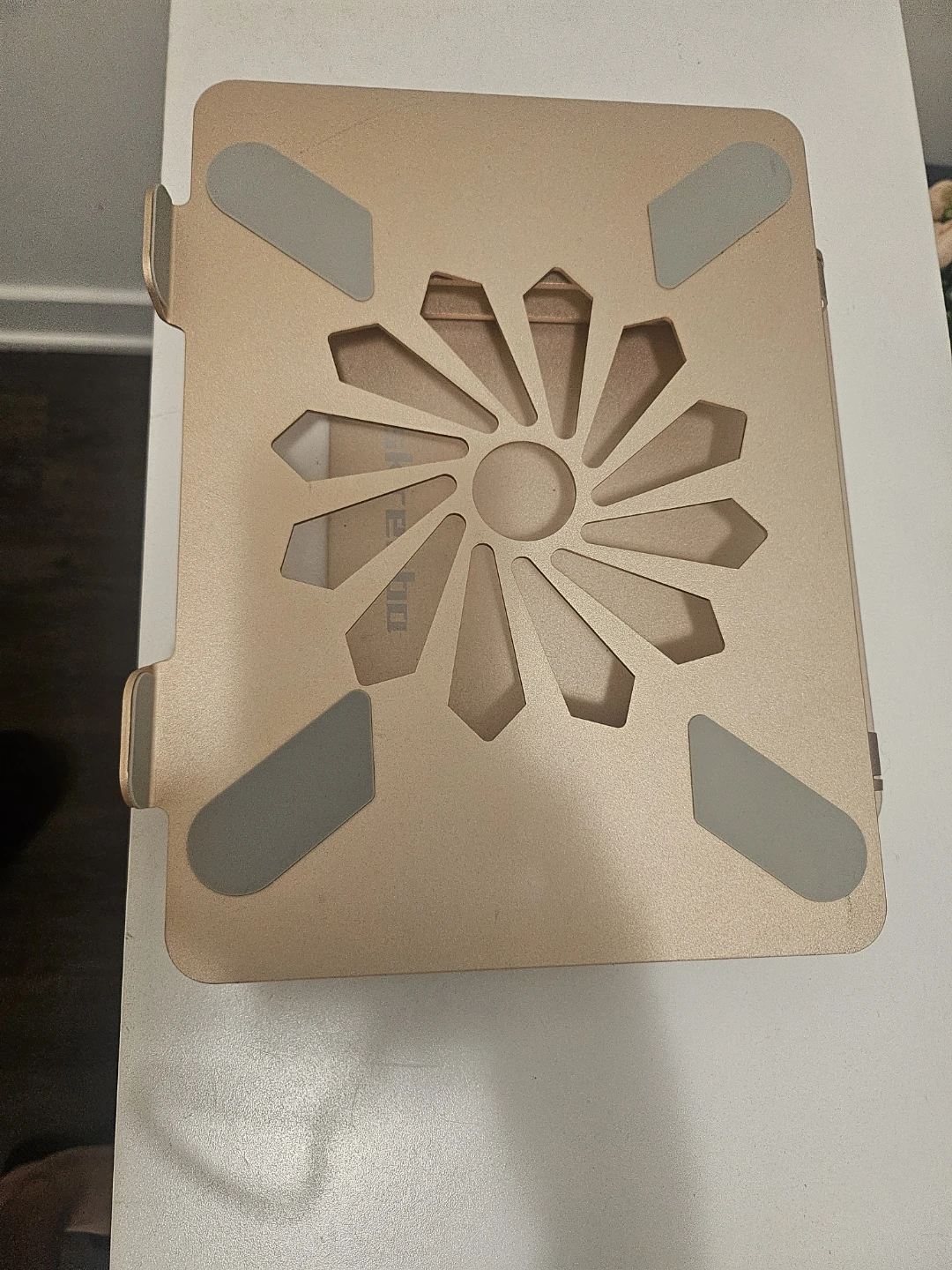 Adjustable Laptop Stand pink - photo 3