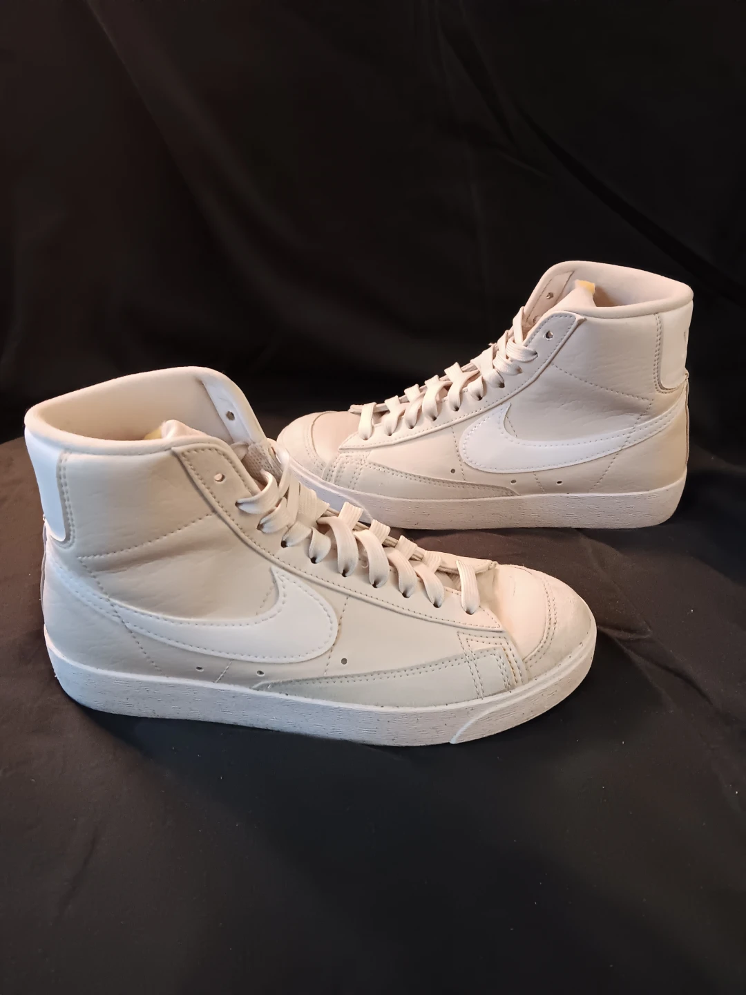 Nike Blazer Mid '77 Vintage High Top Sneakers
