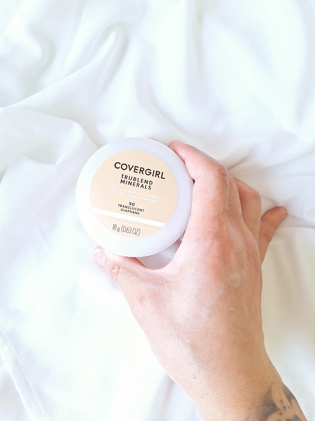 COVERGIRL Trublend Minerals Loose Powder in Shade 50 Translucent