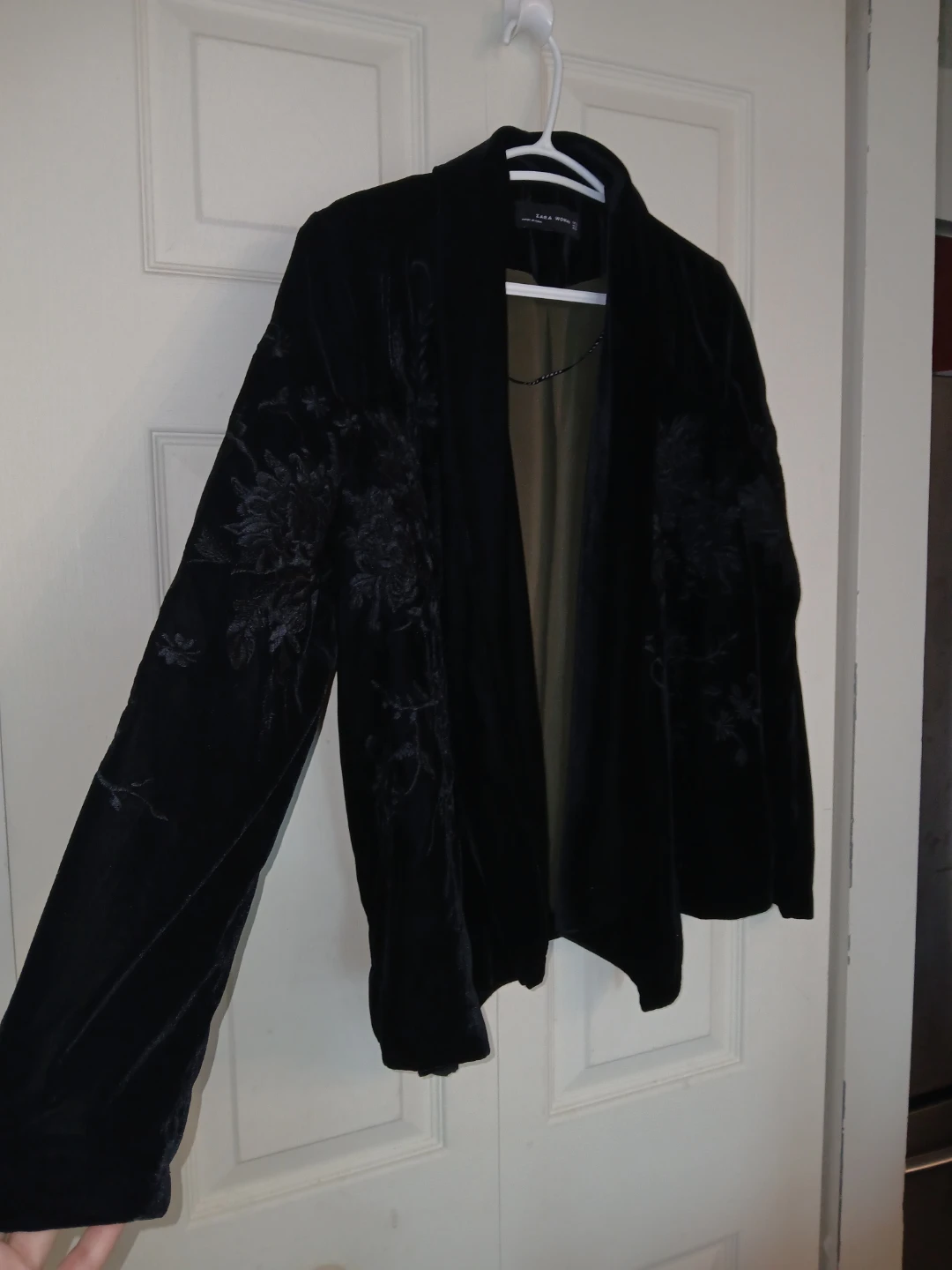 Zara rare embroidered velvety blazer - photo 3