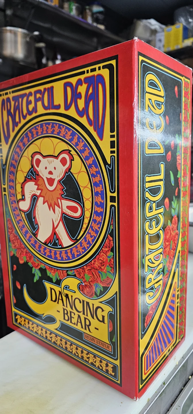 Grateful Dead Dancing Bear Resin Statue by Bottleneck Gallery - photo 3