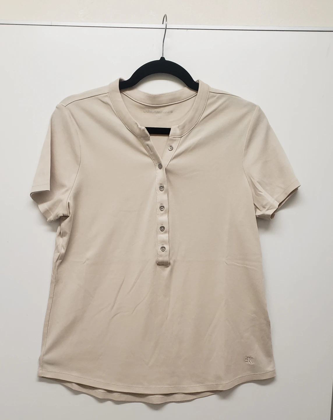 Brand new Women's Calvin Klein Jeans Henley Shirt - M