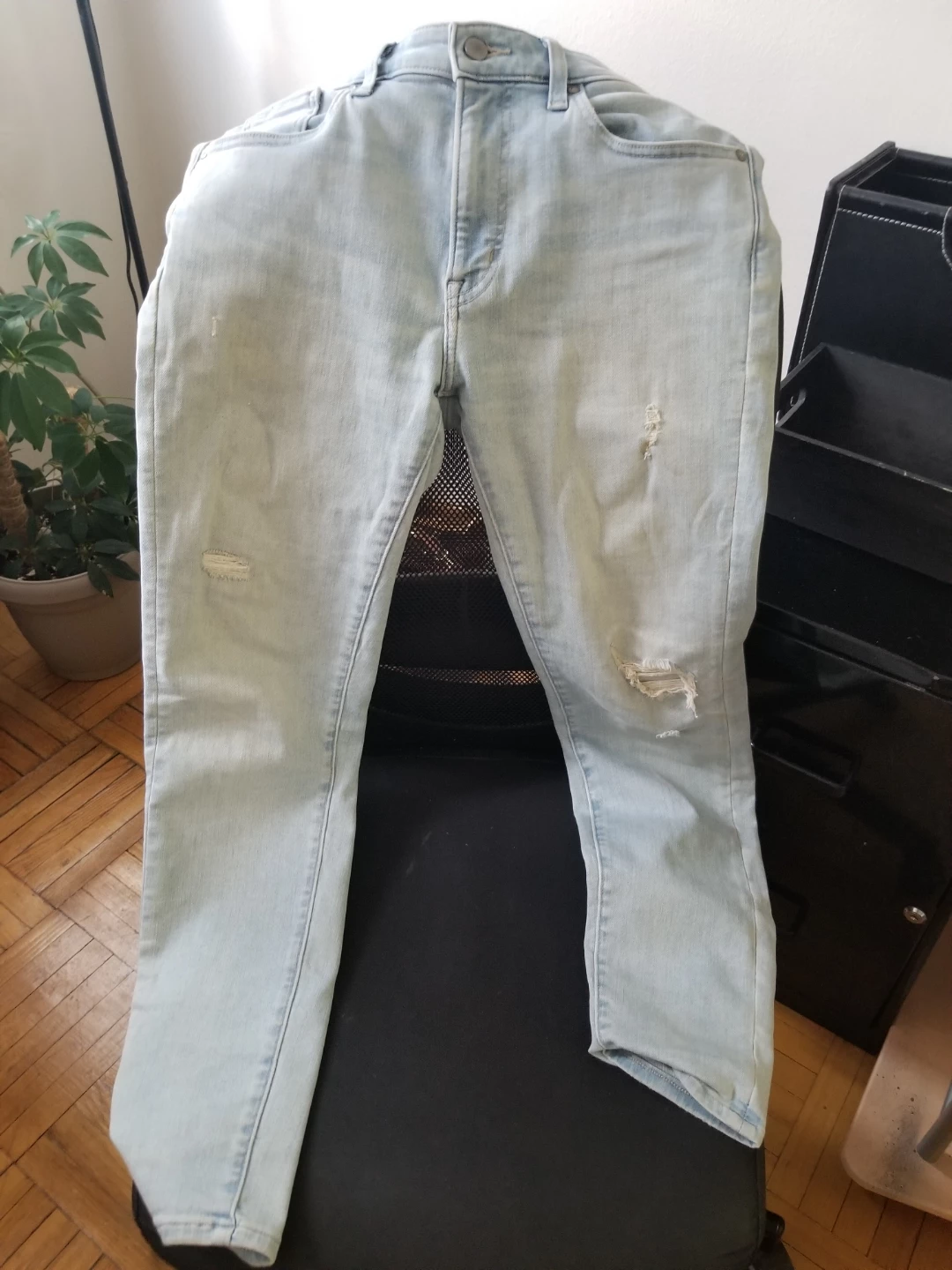 UNIQLO Ultra Stretch Skinny Jeans Light Wash Size 30 - photo 2
