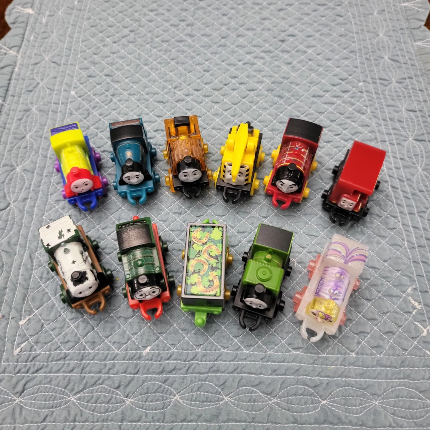 ⚽️ Thomas & Friends Minis Toys (Lot of 10) - photo 2