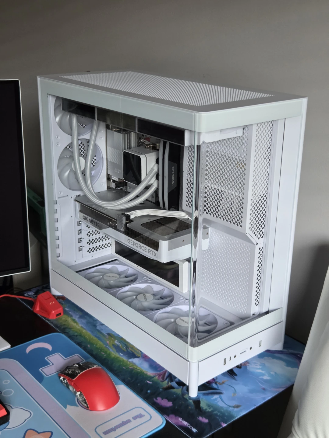 Brand New White 5070 Ti Gaming PC