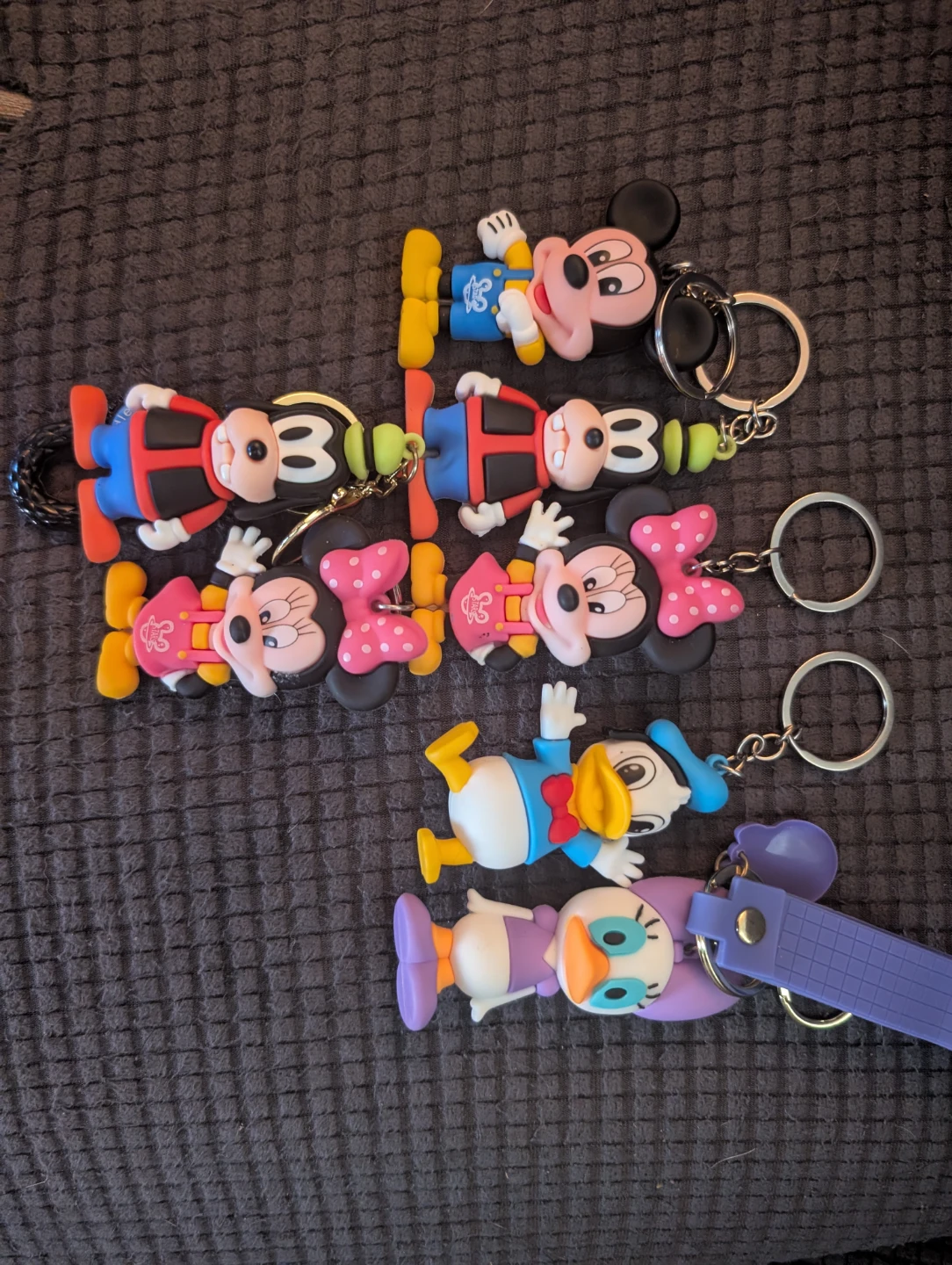 Mixed Lot of Character Keychains - photo 5