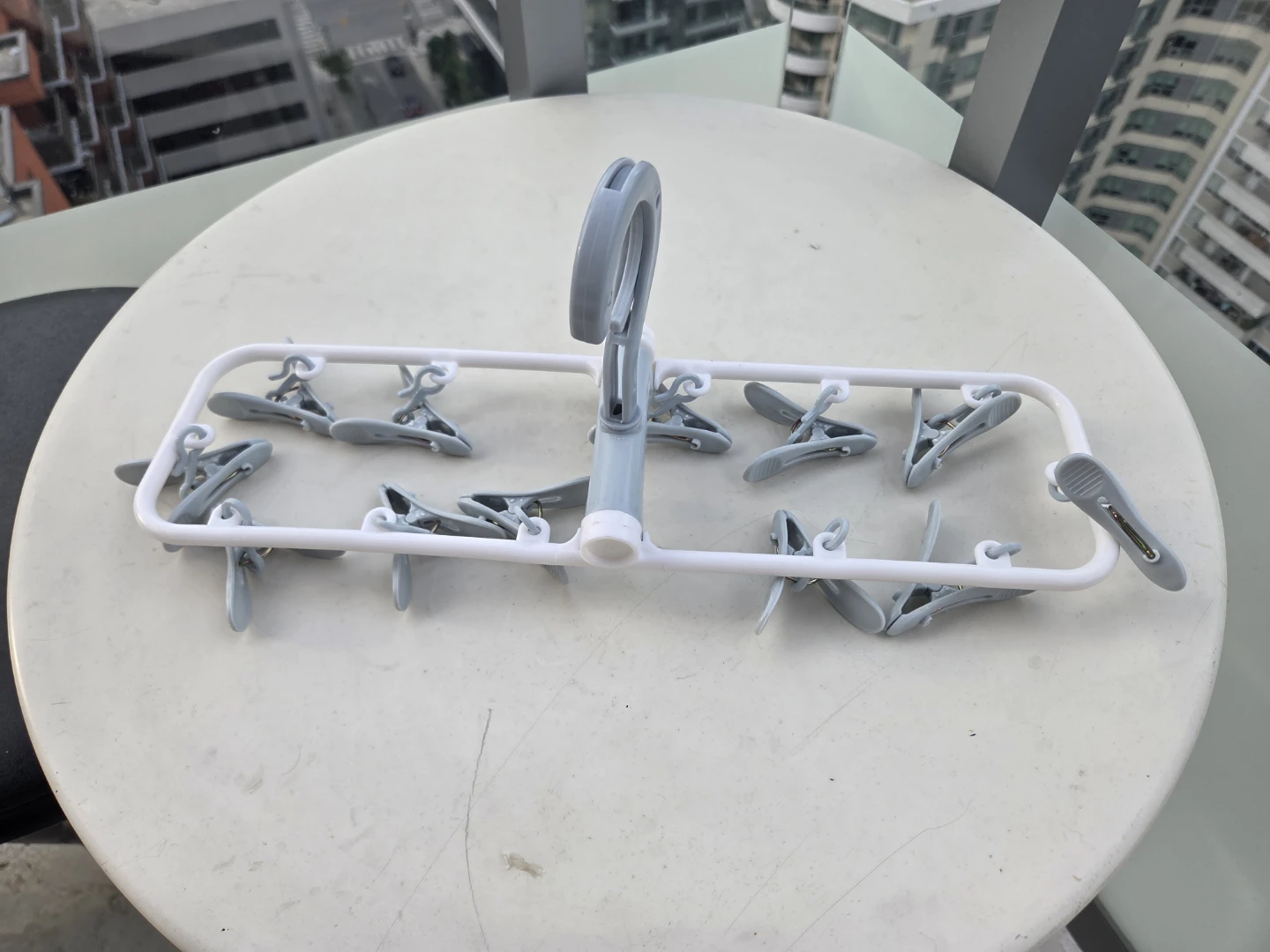 Plastic Clothes Drying Hanger with Clips - photo 3