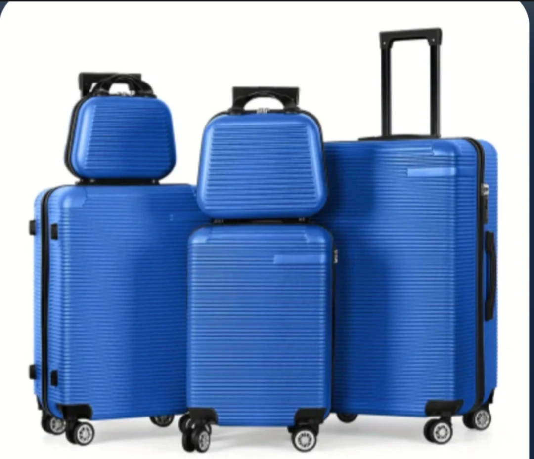 5 Piece Spinner Luggage Set - Brand New In Box! - photo 2