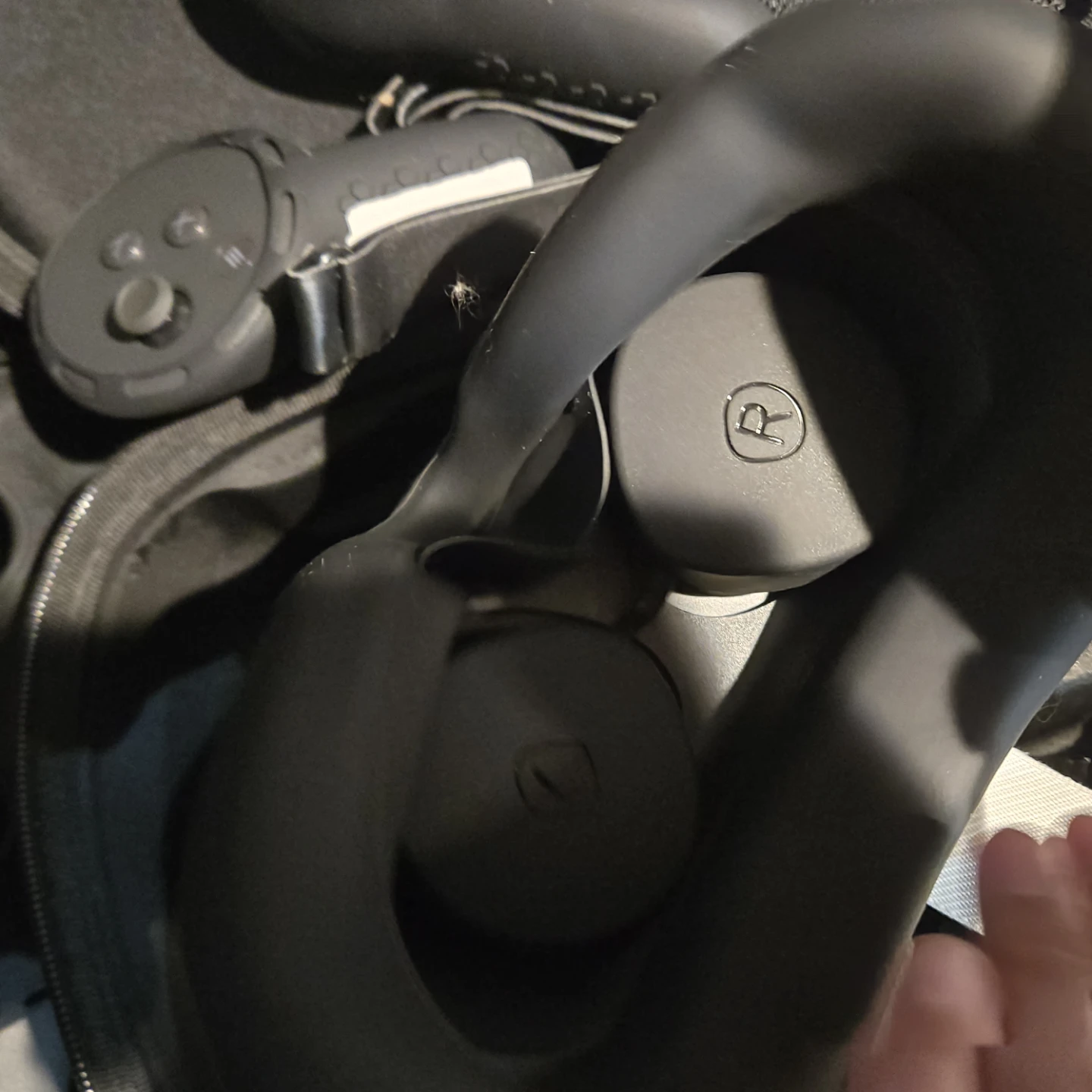 Meta Quest 3s VR Headset - photo 4