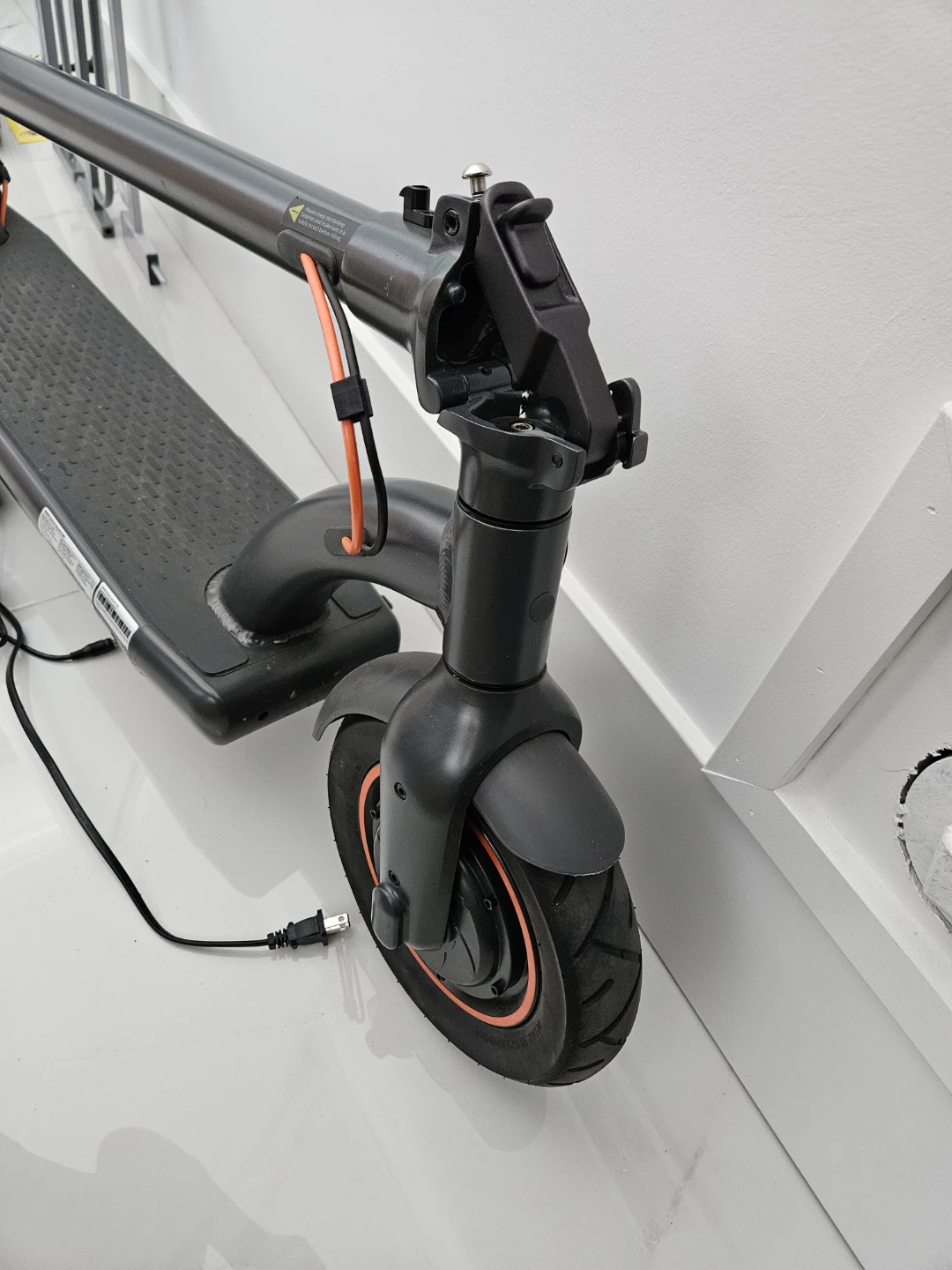 NAAVEE Electric Scooter N40 - photo 3