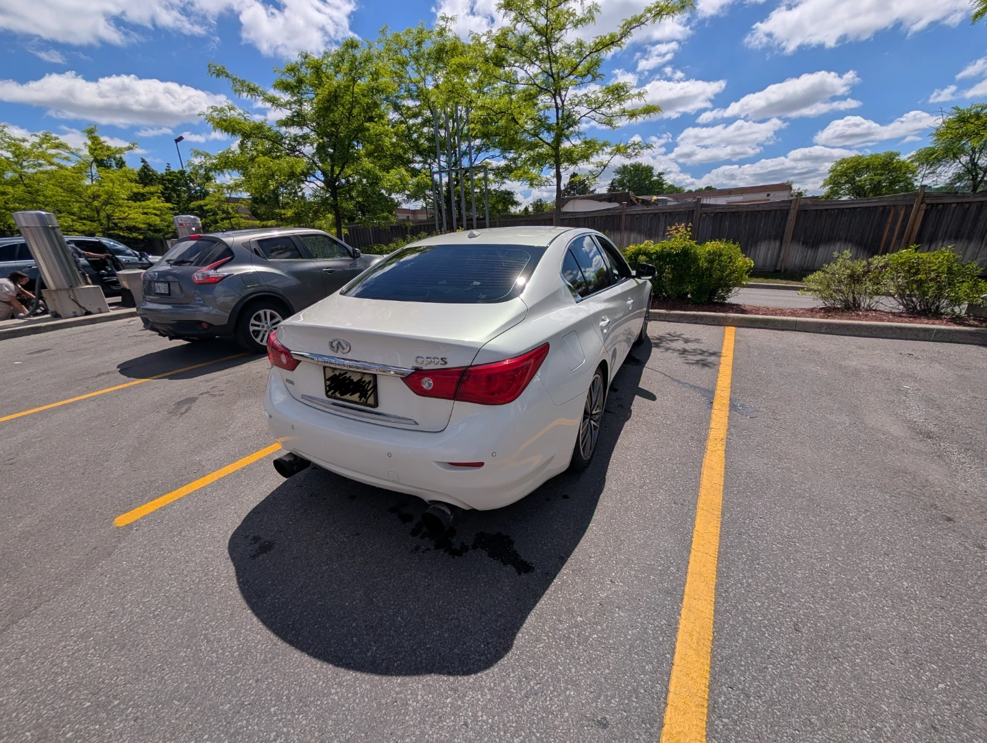 White Infiniti Q50S Sedan - photo 2